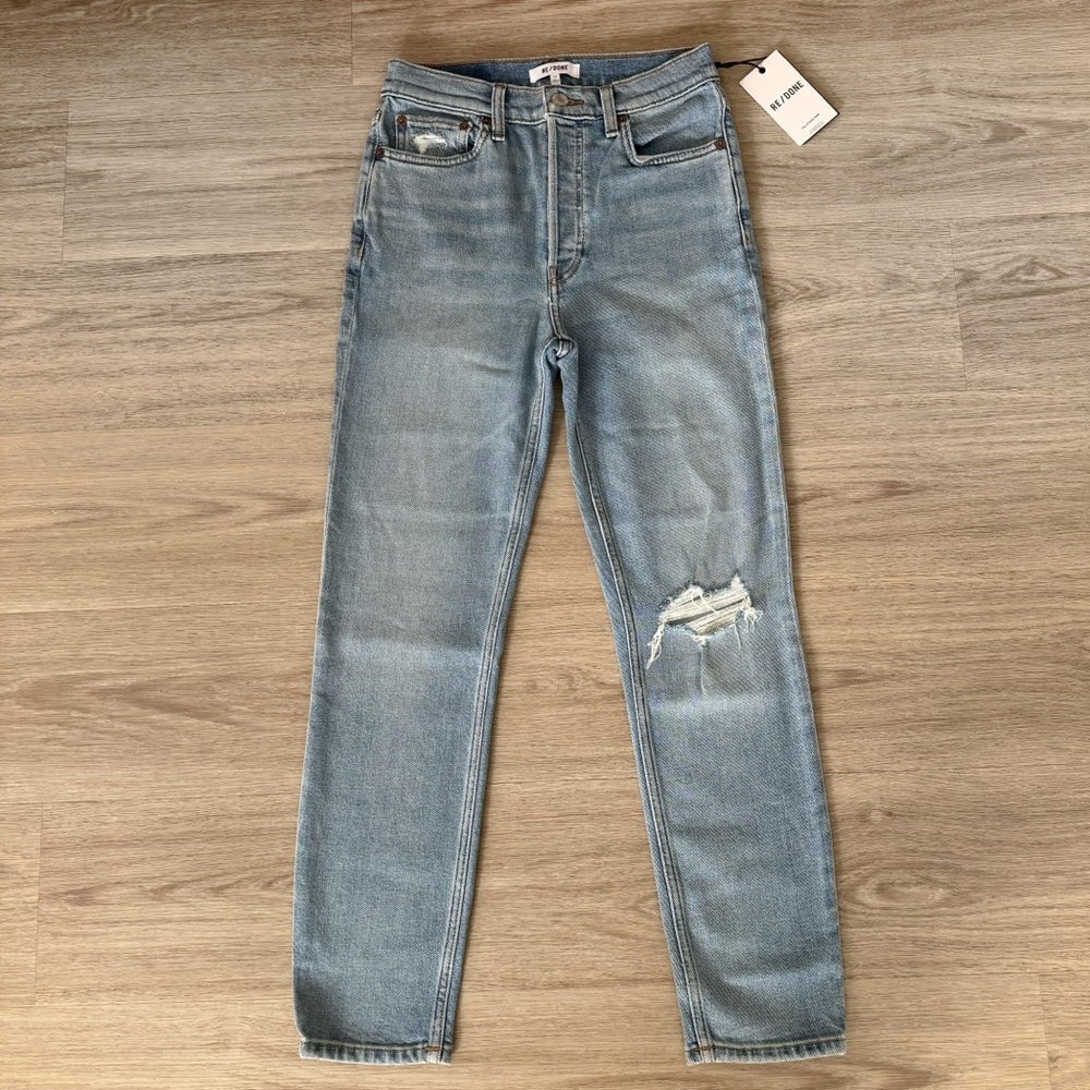 NWT re/done 70s stove pipe medium blue high rise slim distressed denim jeans